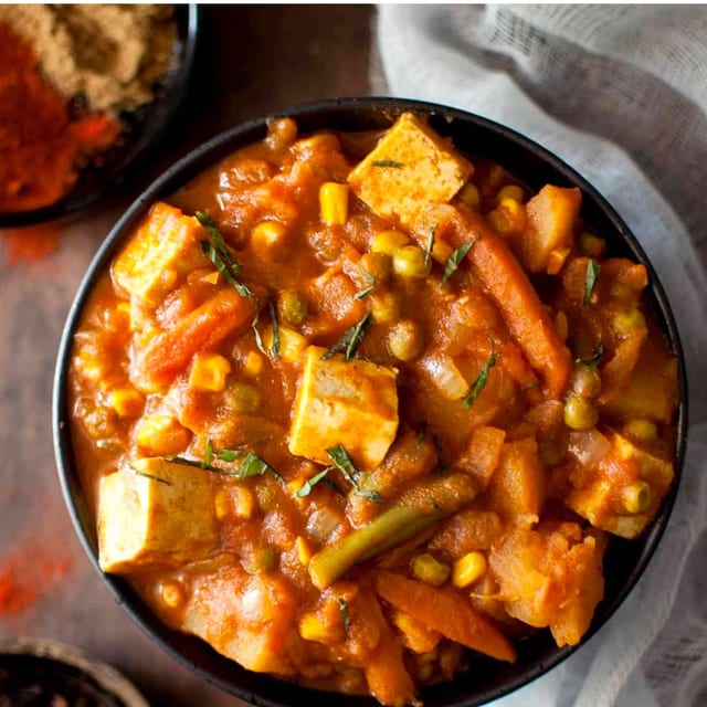 Vegetable Jalfrezi.